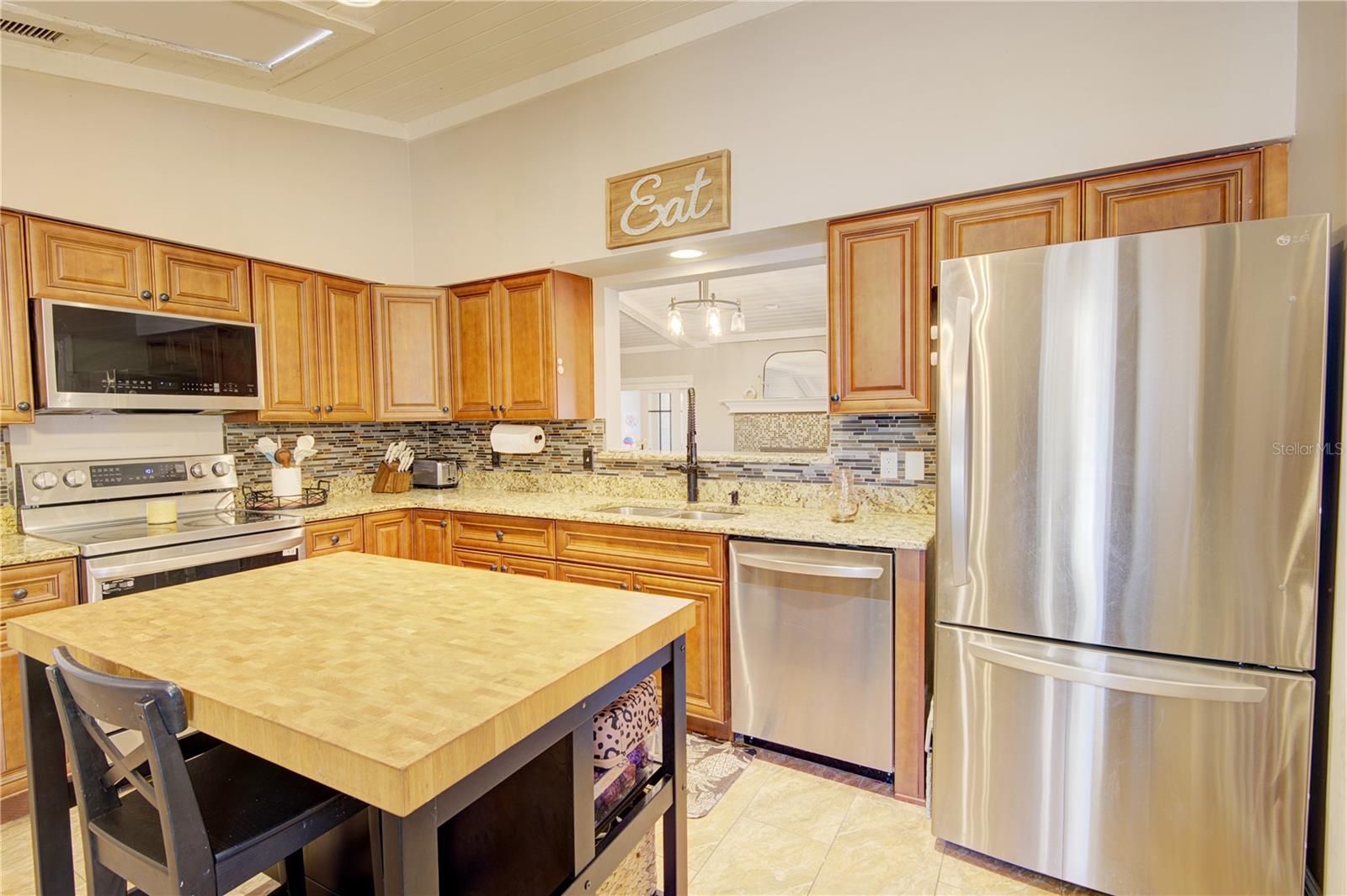 CYPRESS LANDING AT SABAL POINT - Residential