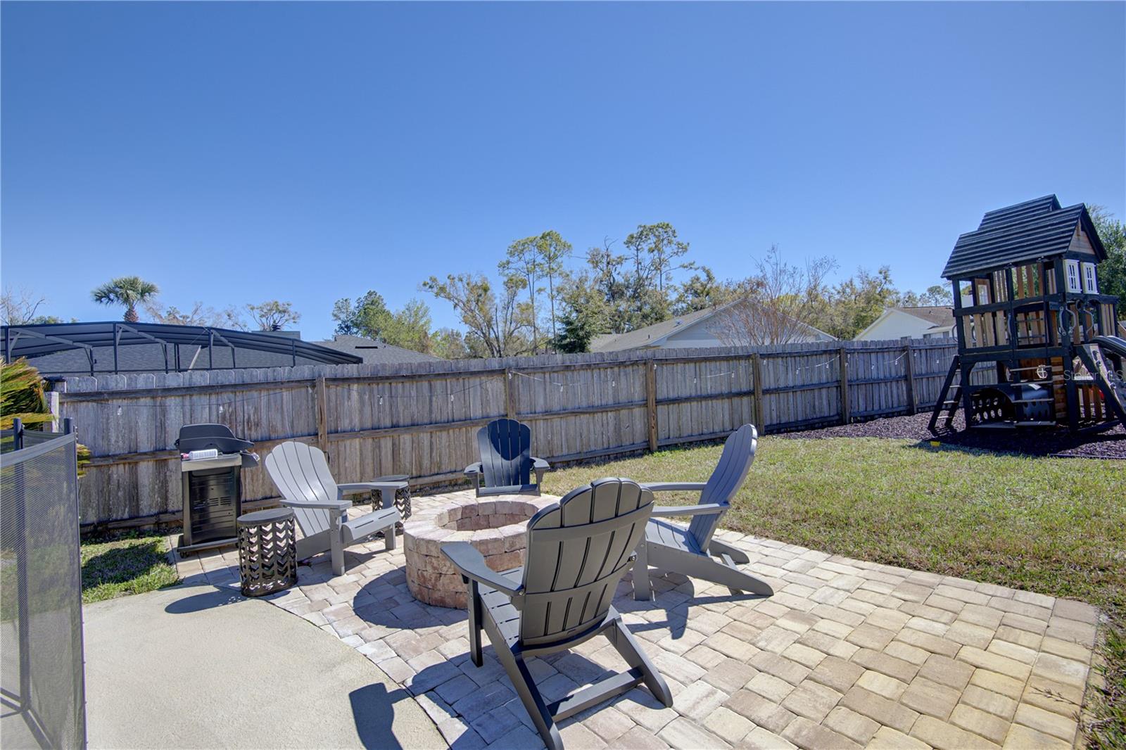 CYPRESS LANDING AT SABAL POINT - Residential