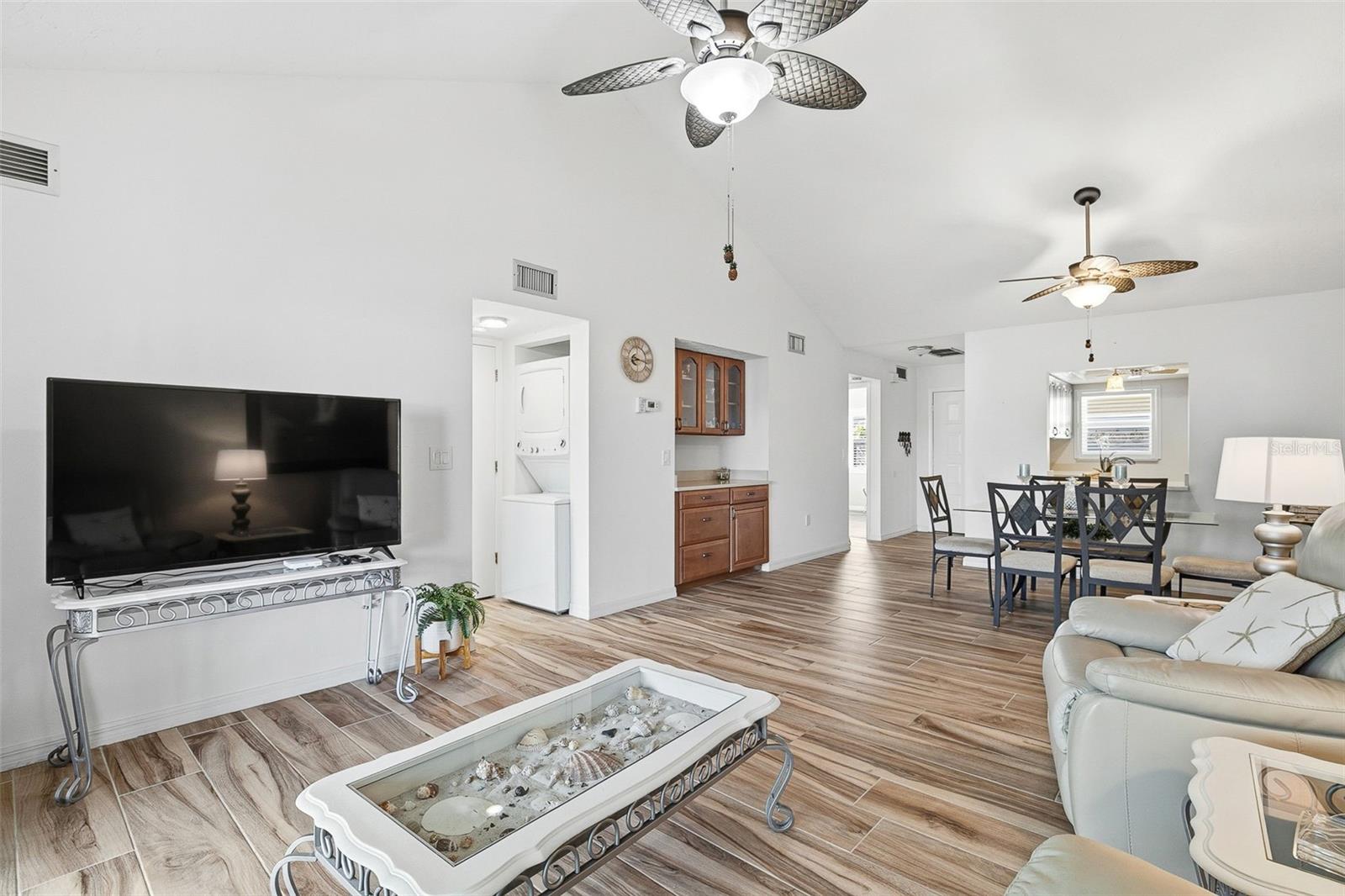 LAKES OF CAPRI - Residential