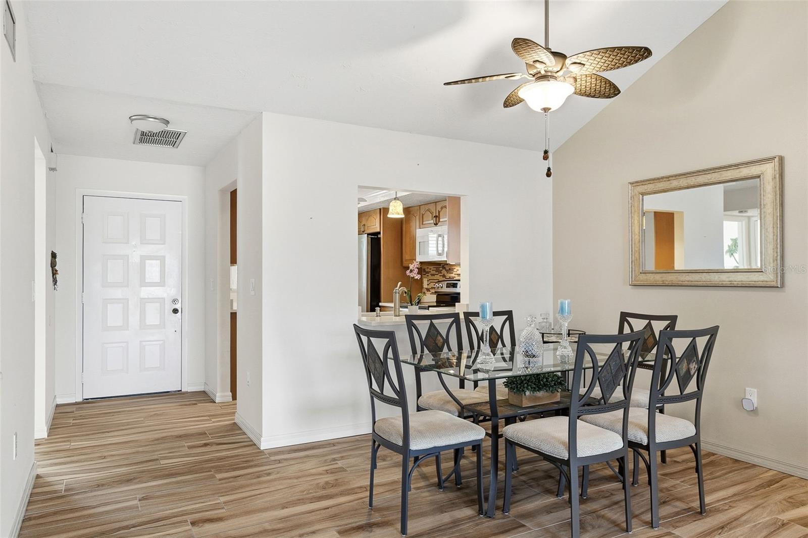 LAKES OF CAPRI - Residential