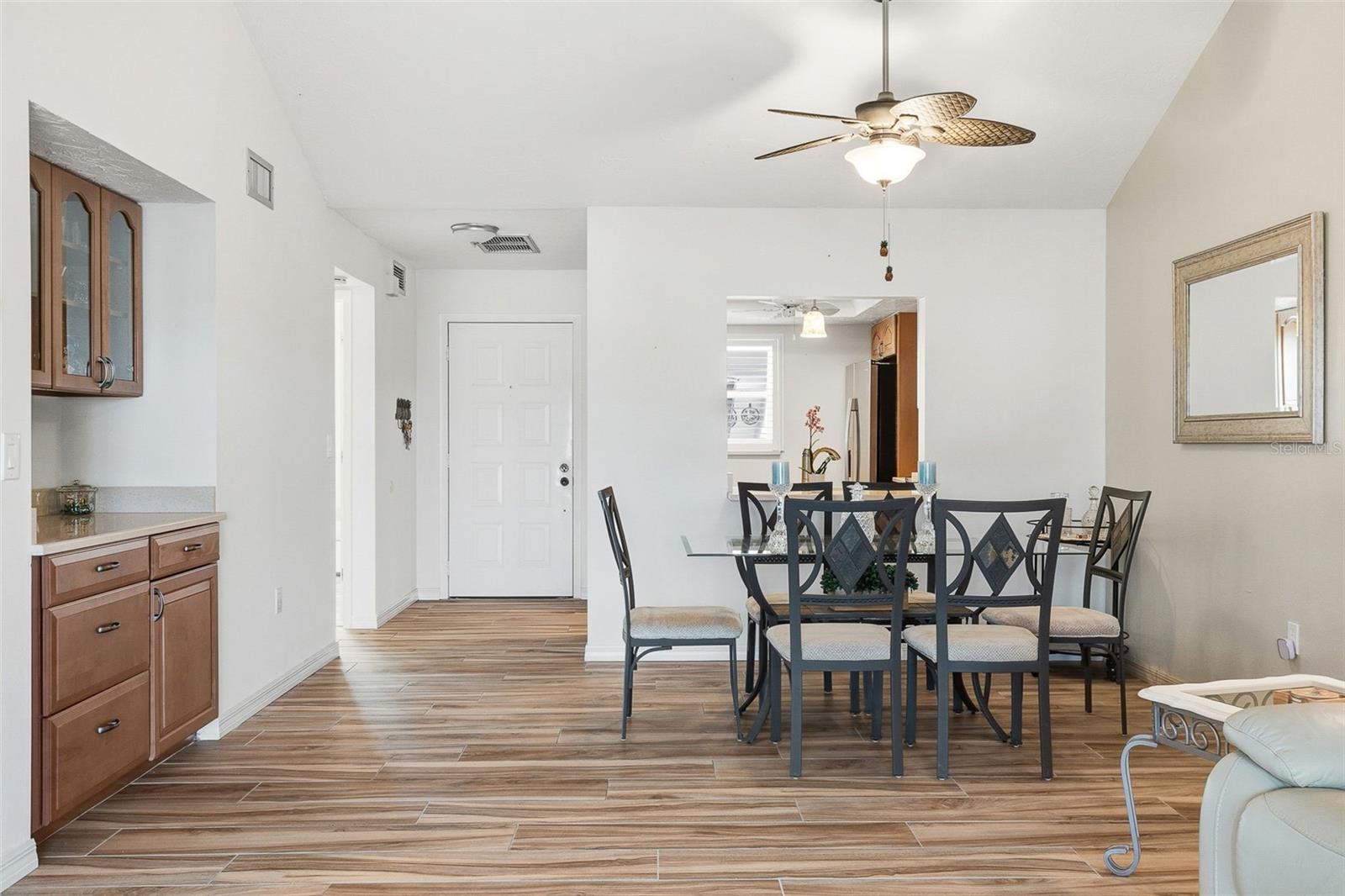 LAKES OF CAPRI - Residential