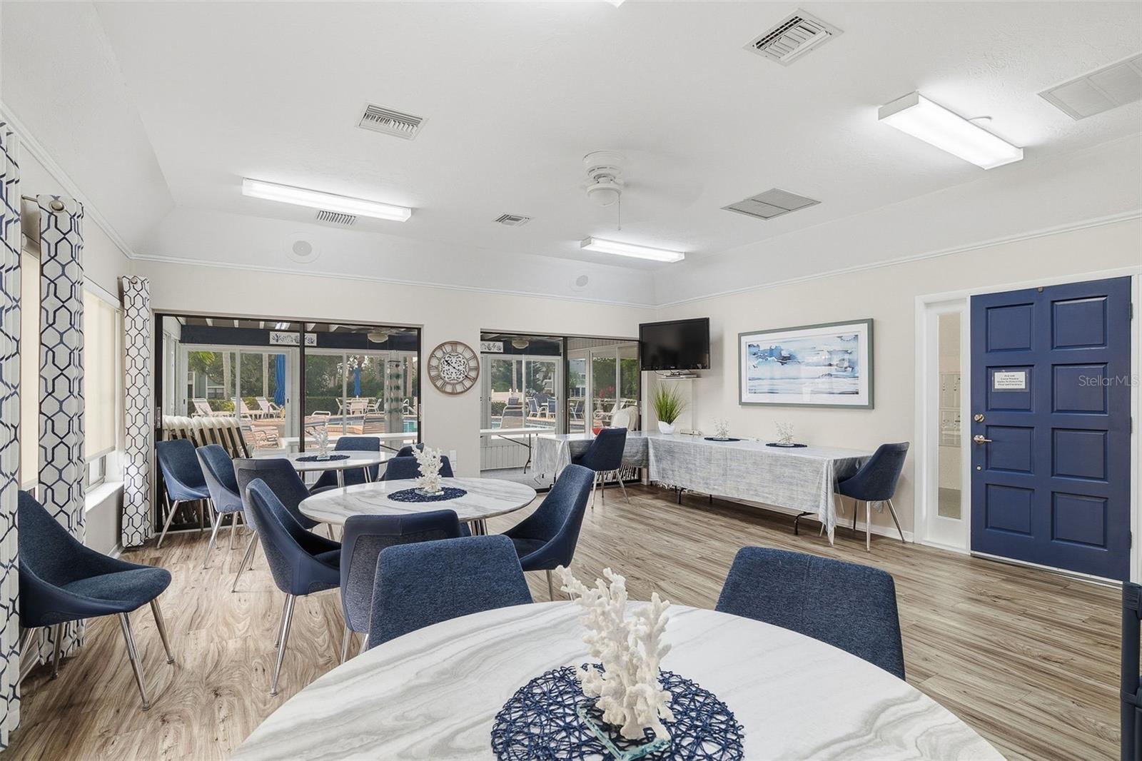 LAKES OF CAPRI - Residential