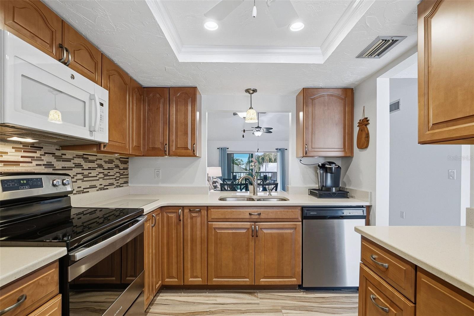 LAKES OF CAPRI - Residential