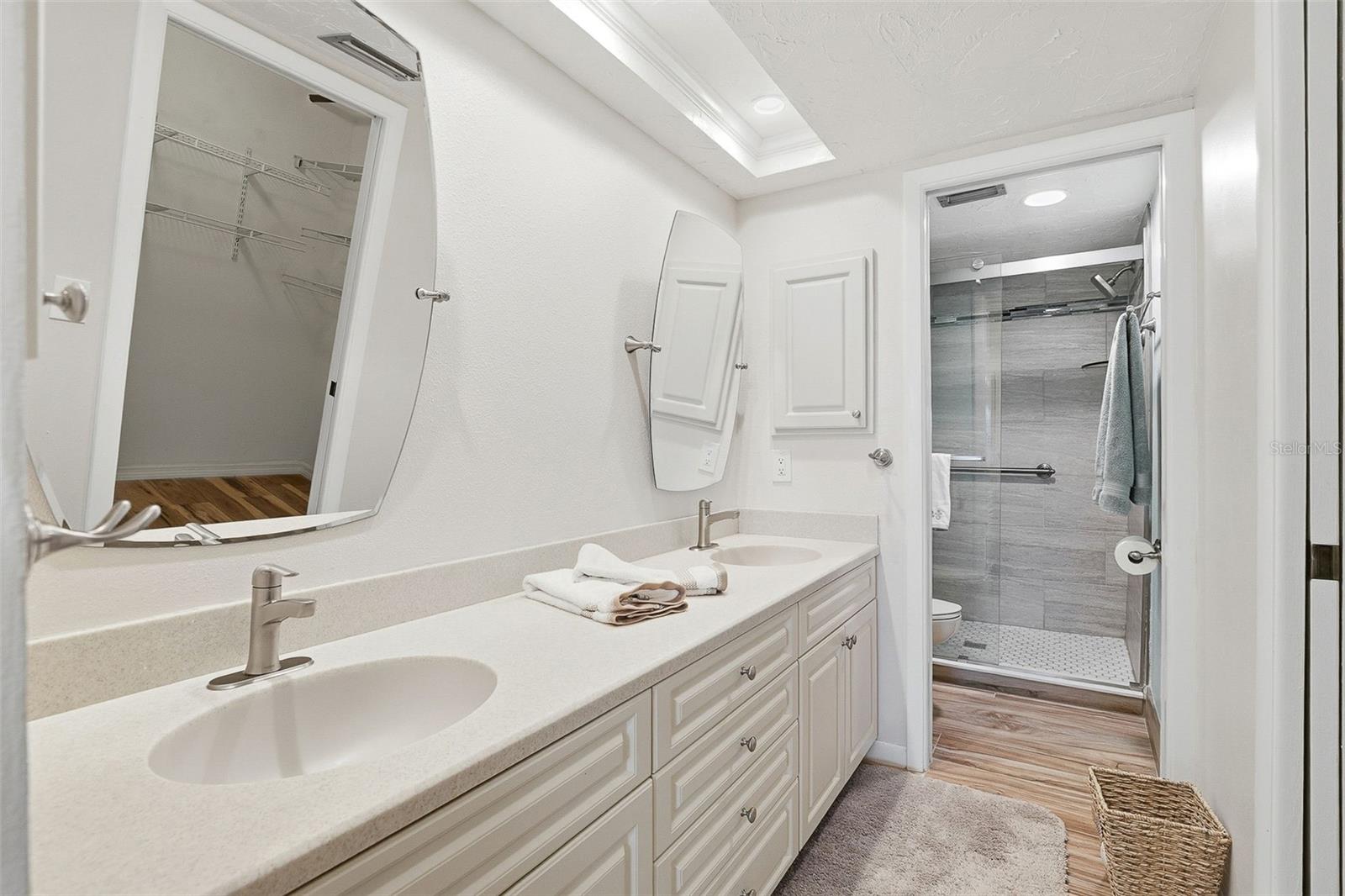 LAKES OF CAPRI - Residential