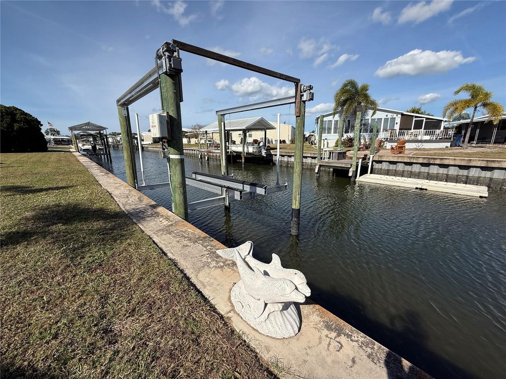 Photo of 134 W Saint Annes Circle, Apollo Beach, FL 33572 (MLS # TB8456524)