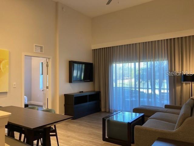 14501 GROVE RESORT AVENUE 2119