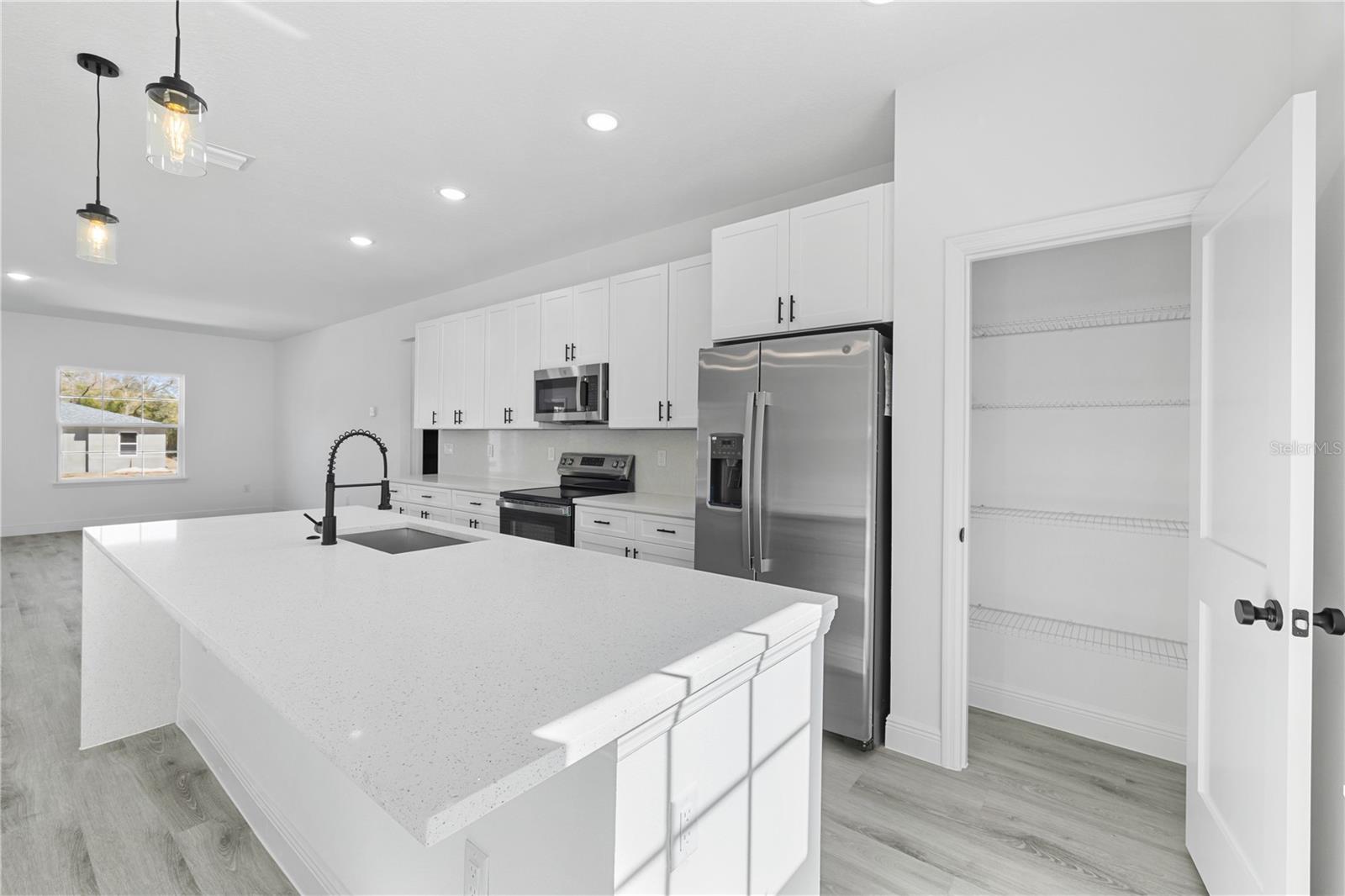 CITRUS SPGS UNIT 09 - Residential