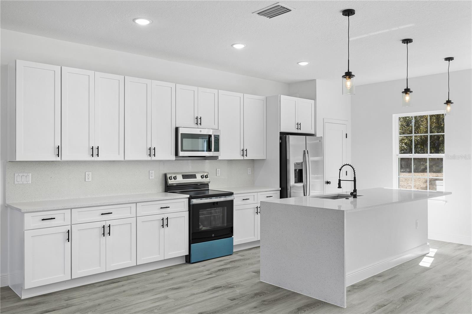 CITRUS SPGS UNIT 09 - Residential