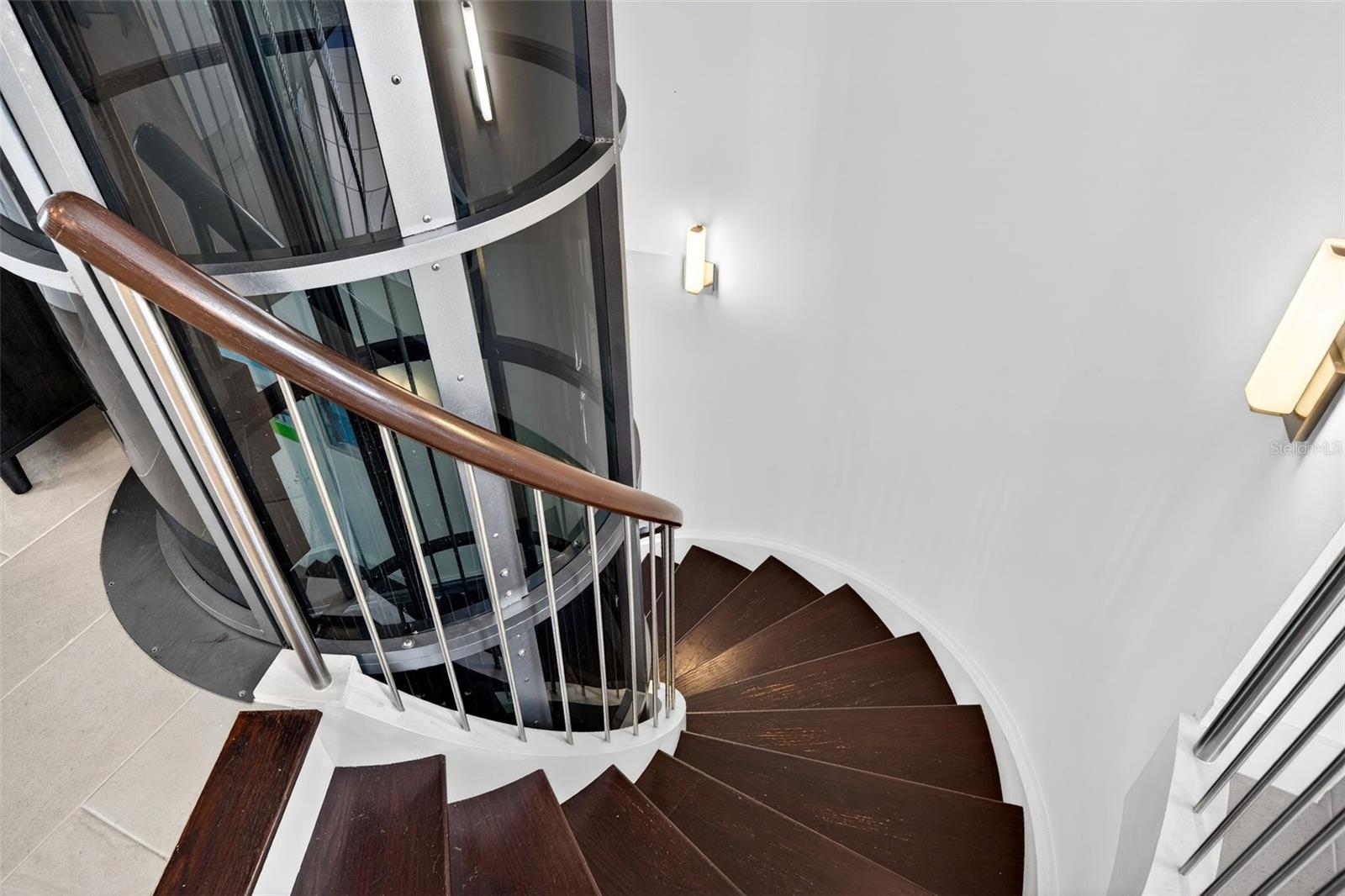 234 COSMOPOLITAN COURT