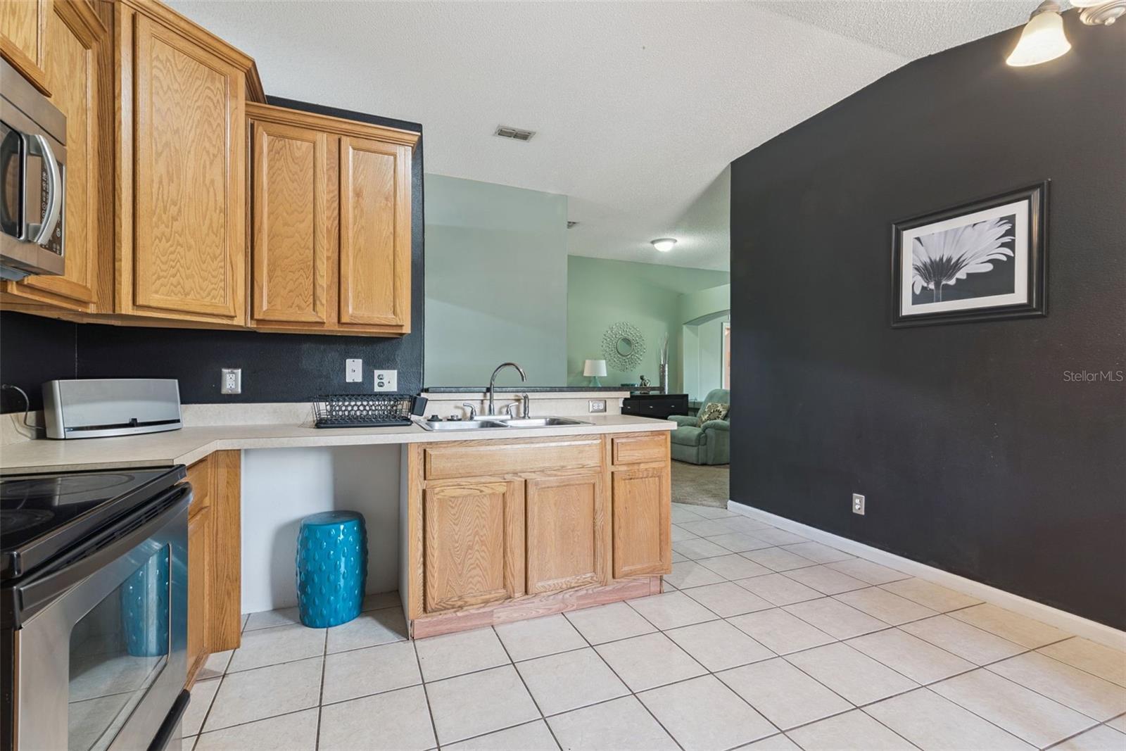 LAKE JEWELL HEIGHTS - Residential