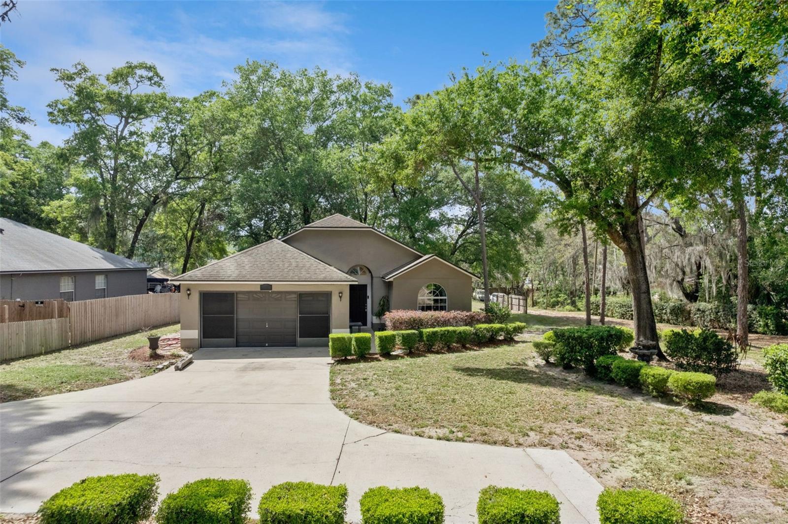 LAKE JEWELL HEIGHTS - Residential