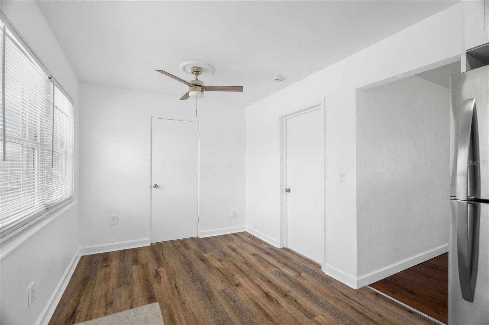 FLORAL VILLA ESTATES - Residential