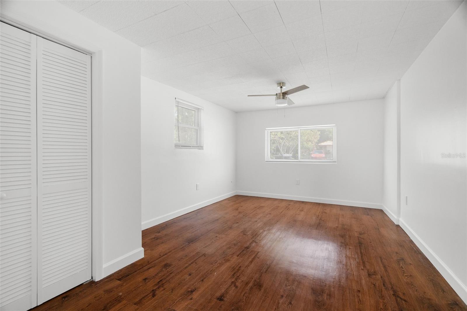 FLORAL VILLA ESTATES - Residential