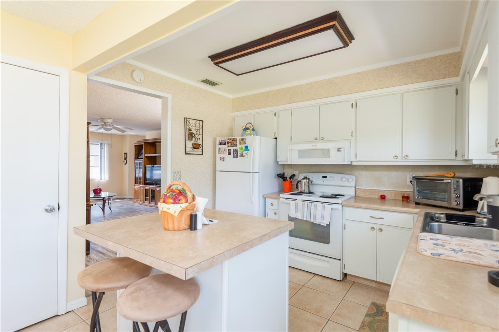 VENDOME VILLAGE - Residential