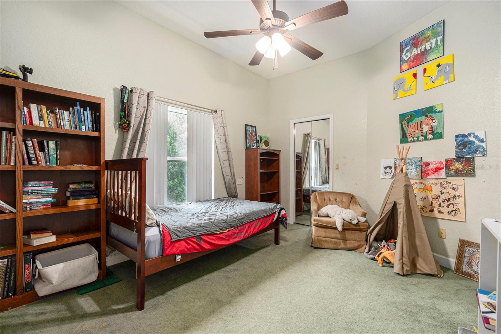 COUNTRY OAK ESTATES - Residential