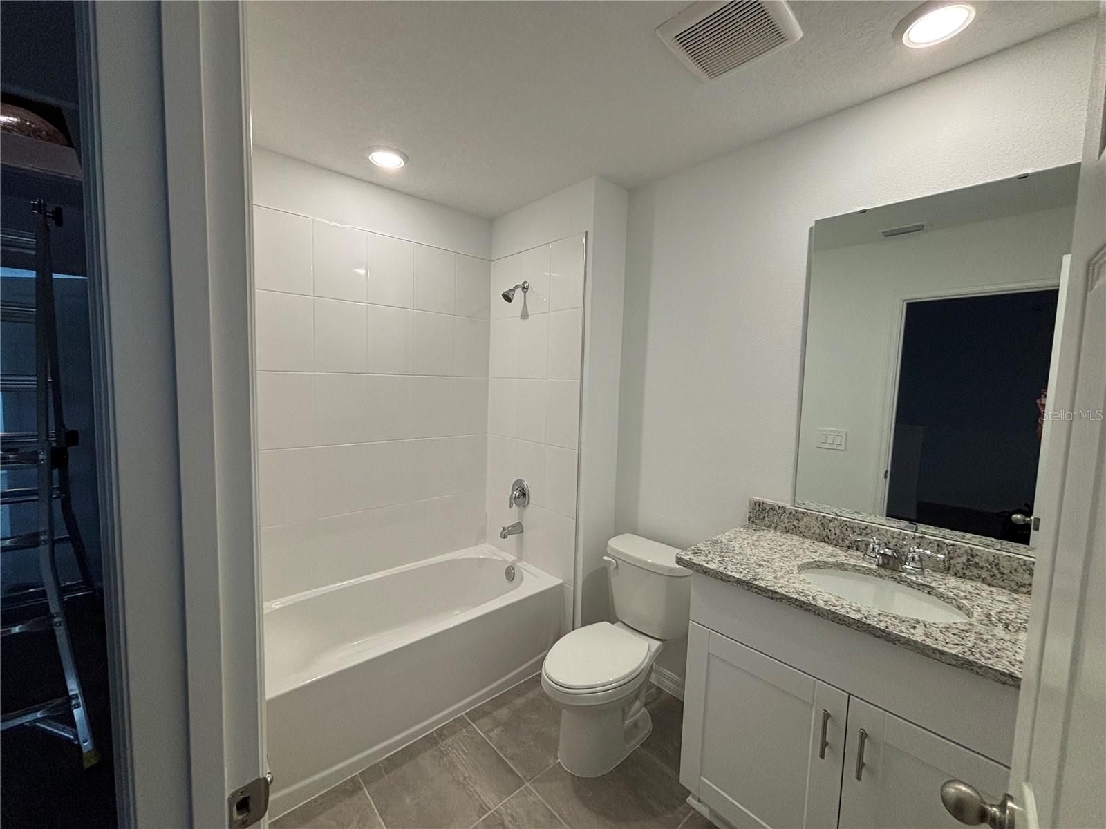 CAGAN XINGS WEST PH 1 - Residential Lease