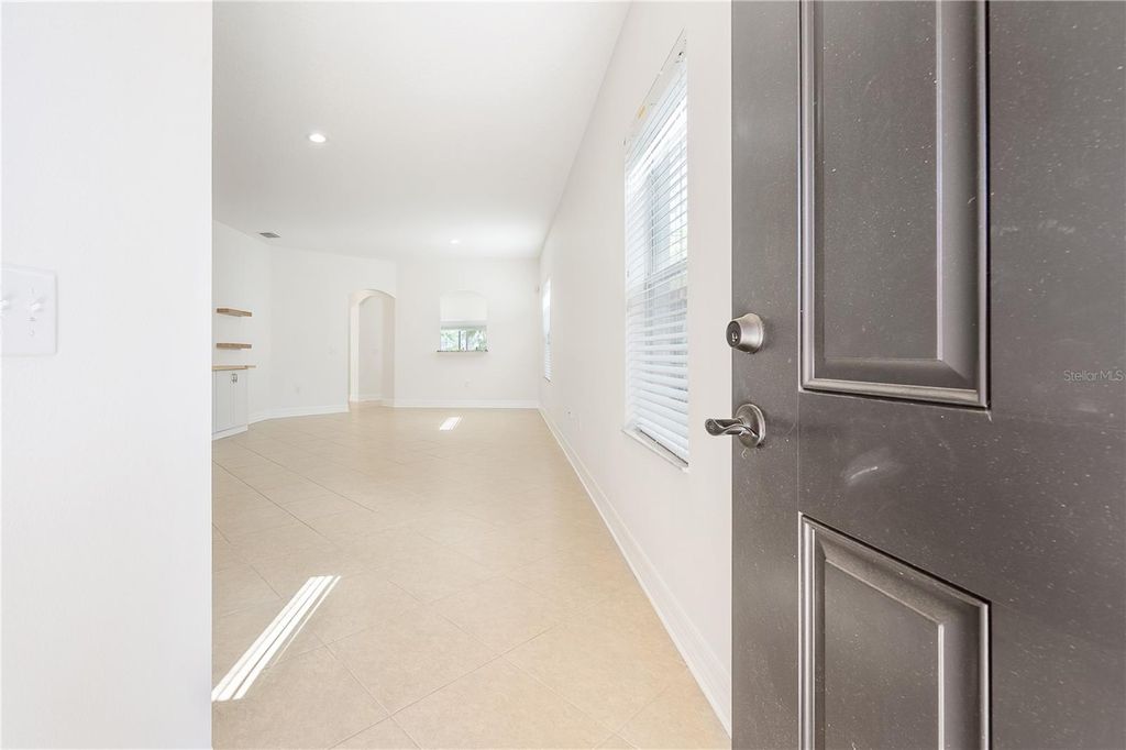 Photo of 7843 Tuscany Woods Drive, Tampa, FL 33647 (MLS # TB8464444)