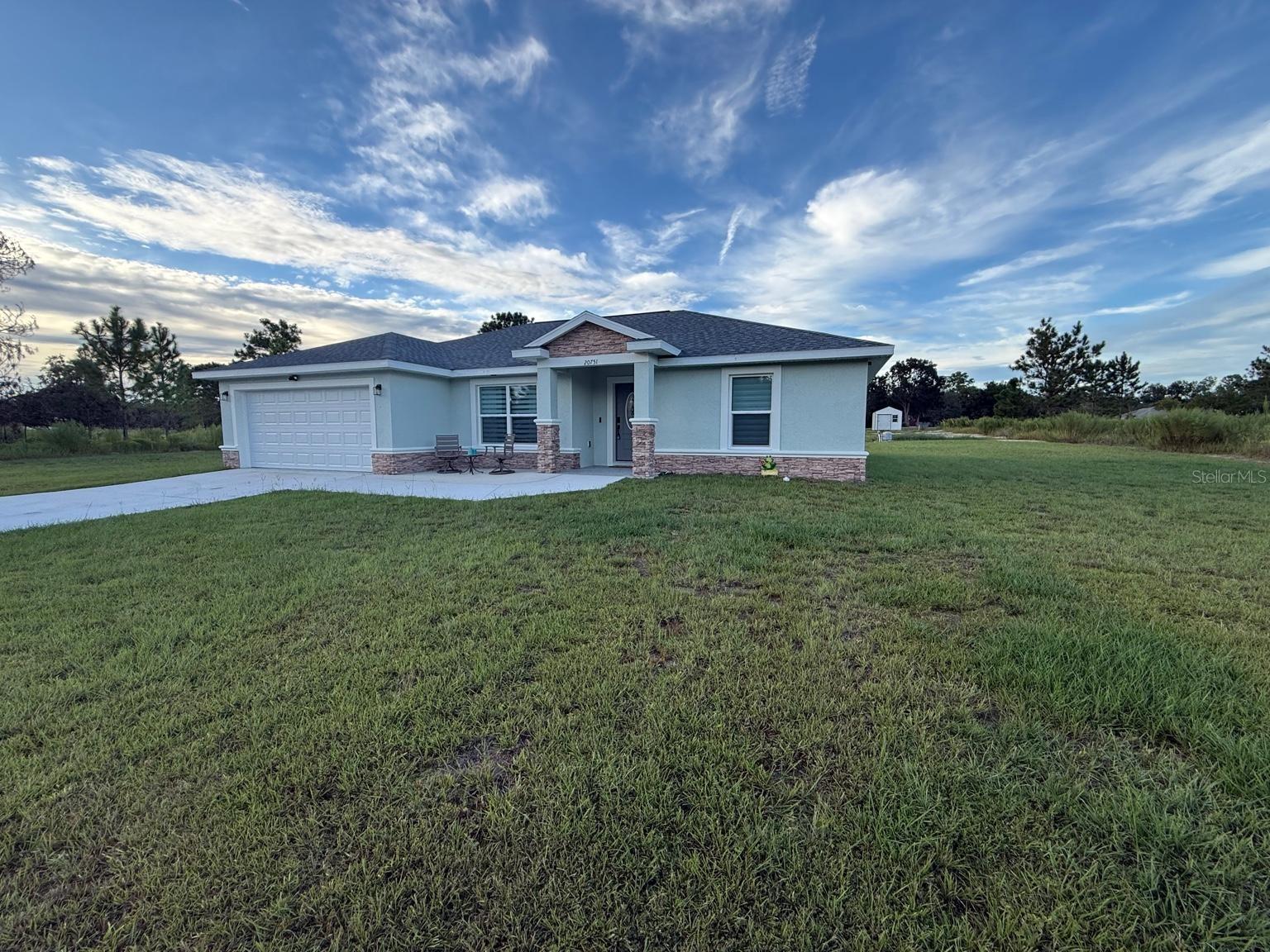 RAINBOW LAKES ESTATE - Residential