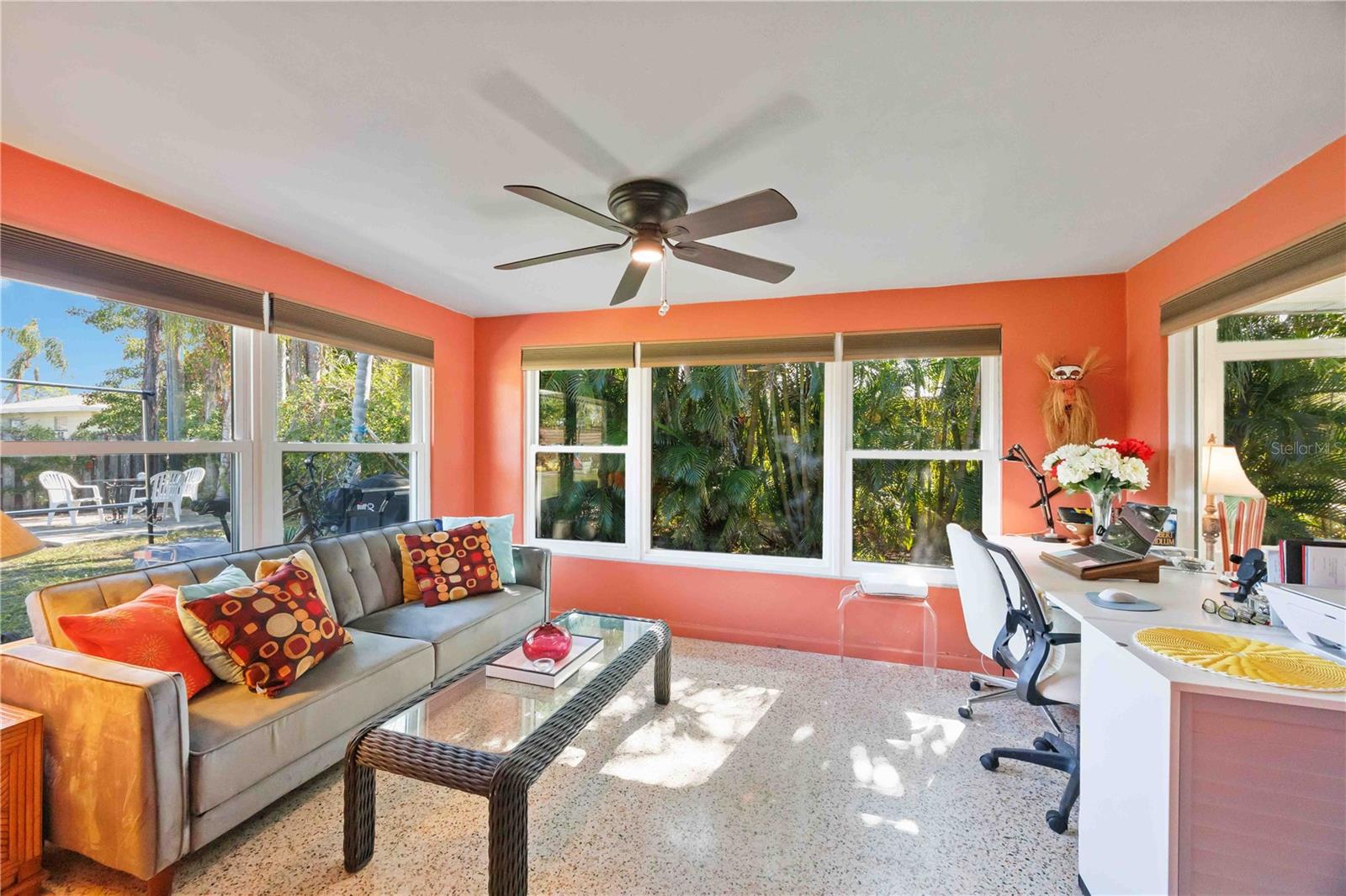 SOUTH VENICE - Residential