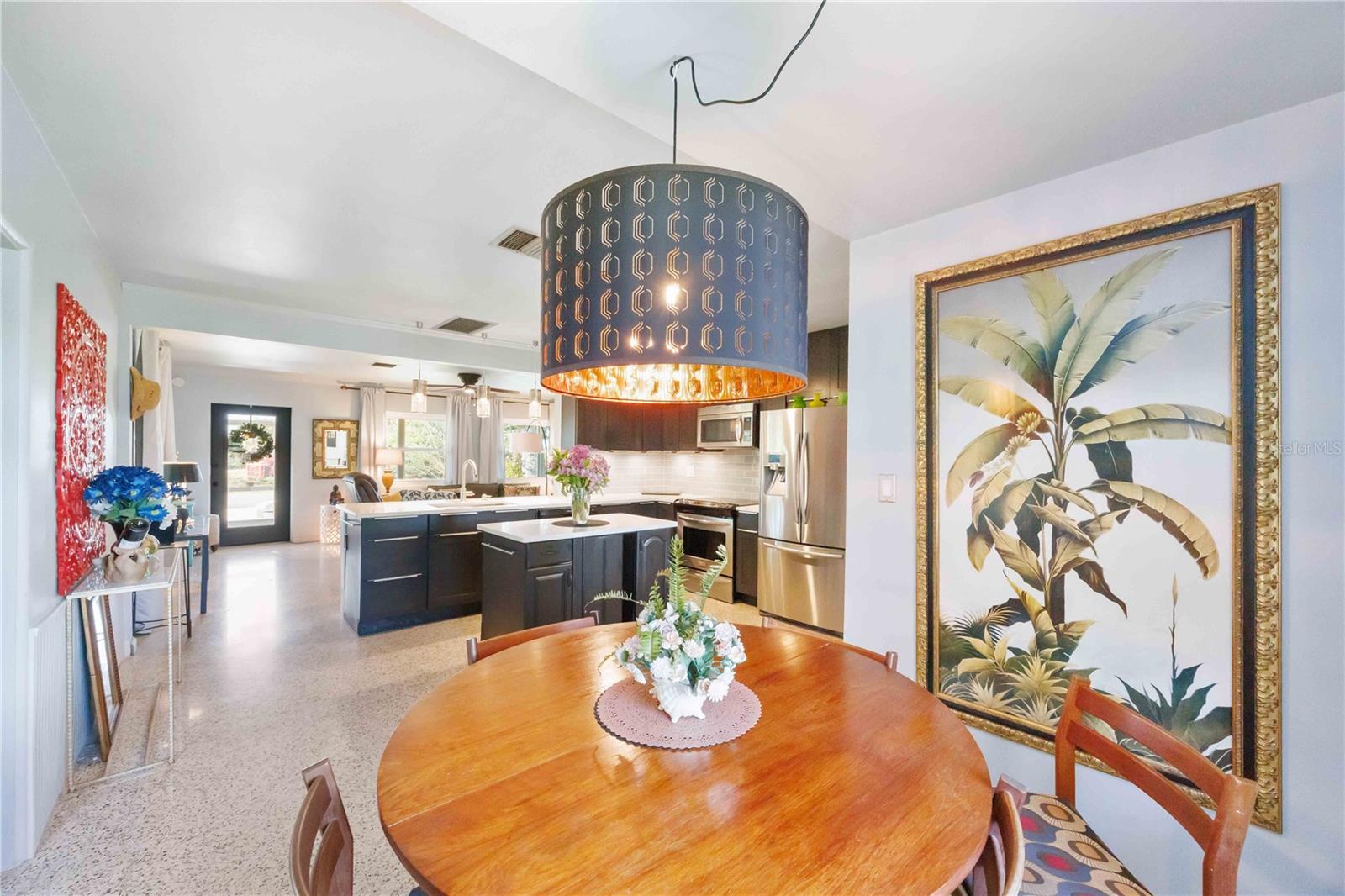 SOUTH VENICE - Residential