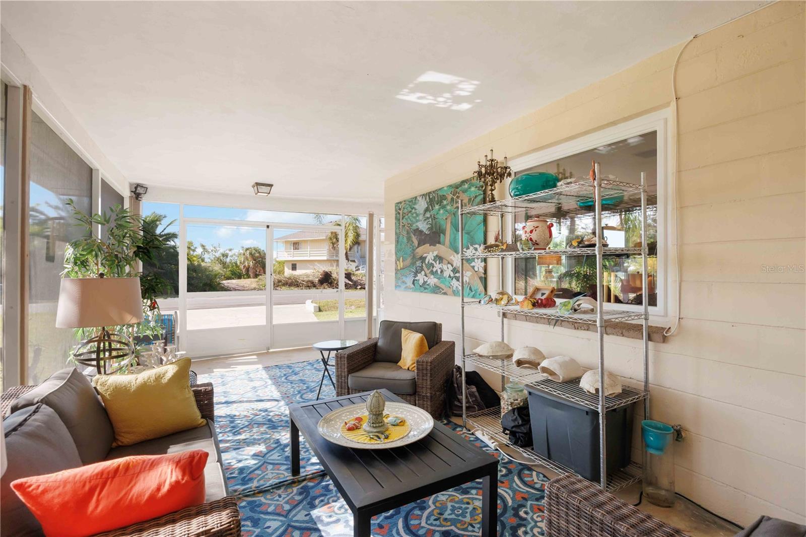 SOUTH VENICE - Residential