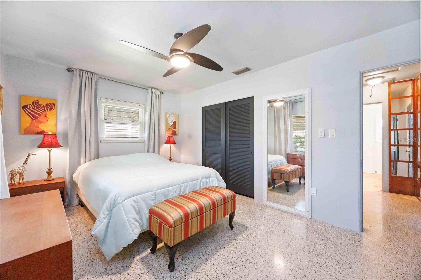 SOUTH VENICE - Residential