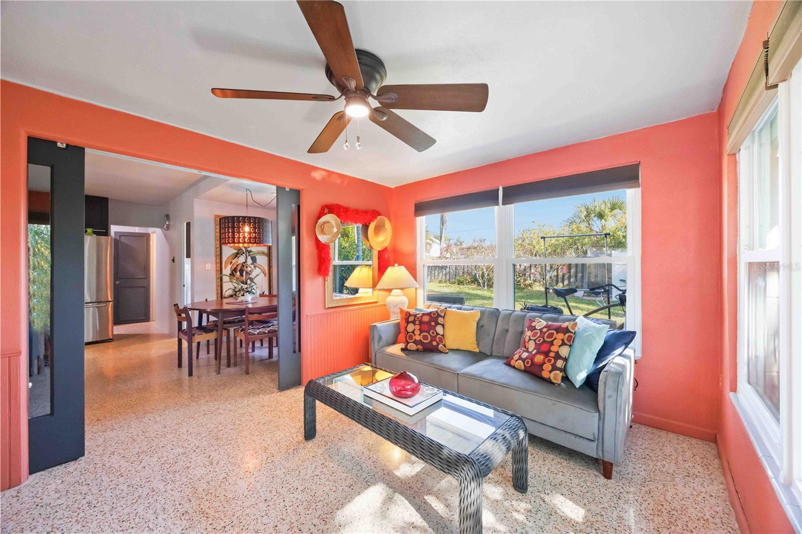 SOUTH VENICE - Residential