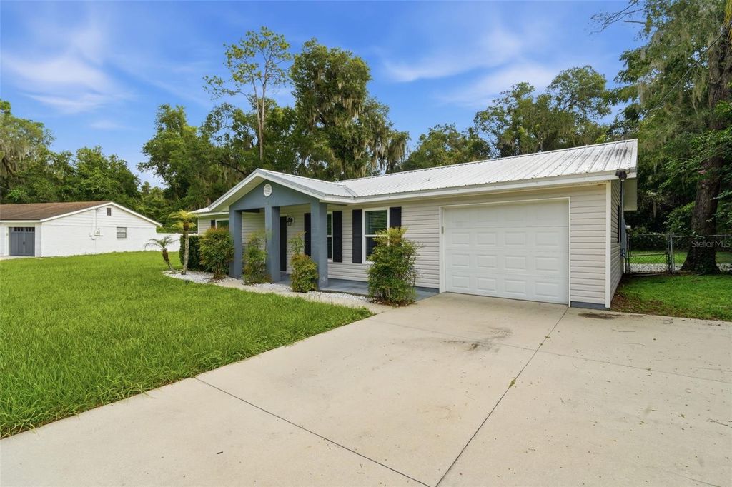 Photo of 368 E Chelsea Street, Deland, FL 32724 (MLS # V4950238)