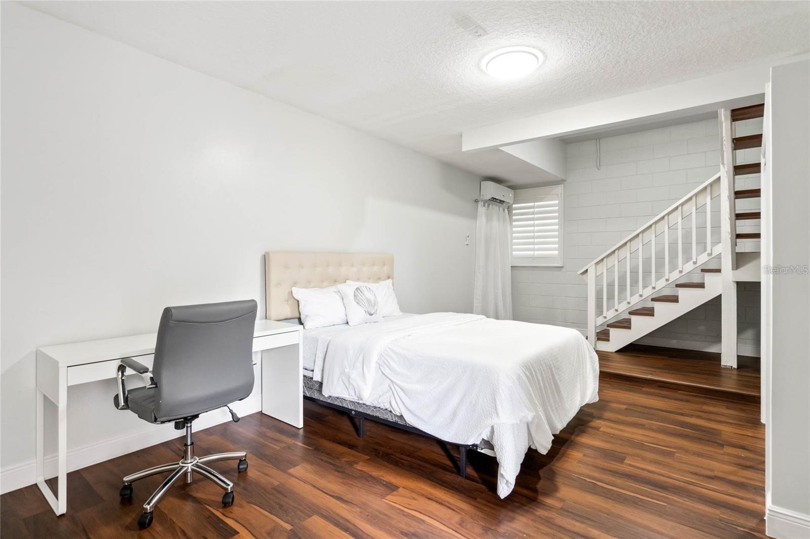 TALMAN MEWS PH 2 - Residential