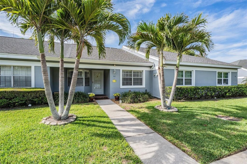 Photo of 52 Brigton Court, Safety Harbor, FL 34695 (MLS # TB8497465)