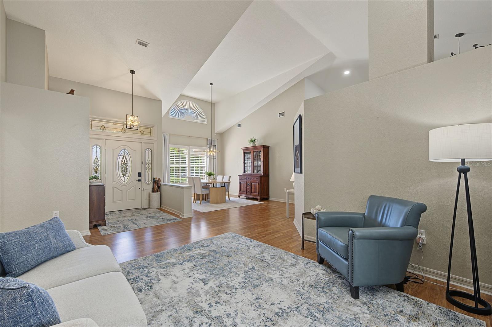 1829 FOXBORO COURT