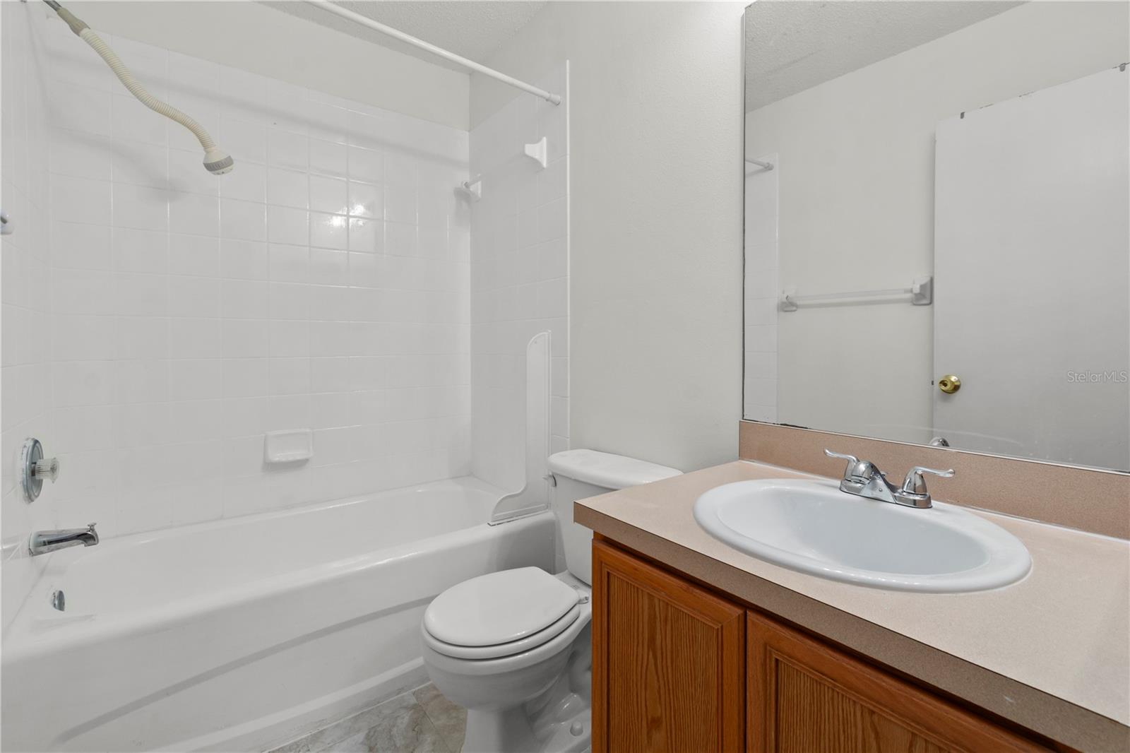 RIVERWALK AT WATERSIDE ISLAND - Residential Lease