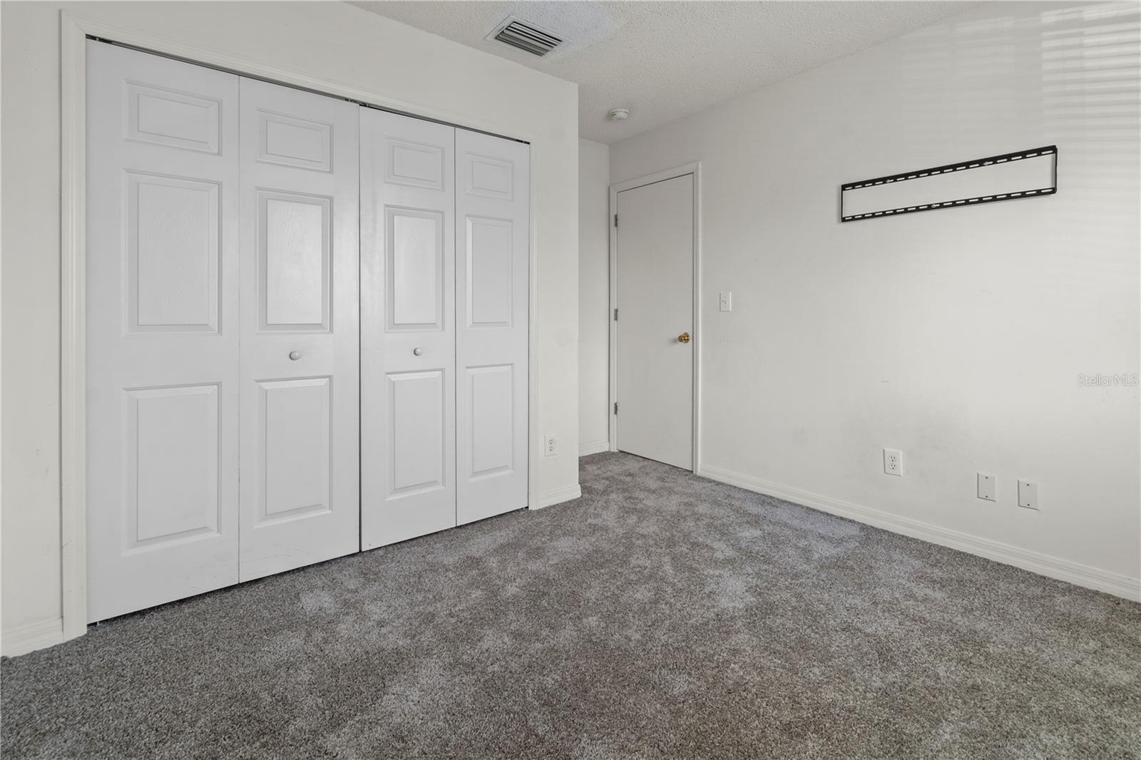 RIVERWALK AT WATERSIDE ISLAND - Residential Lease