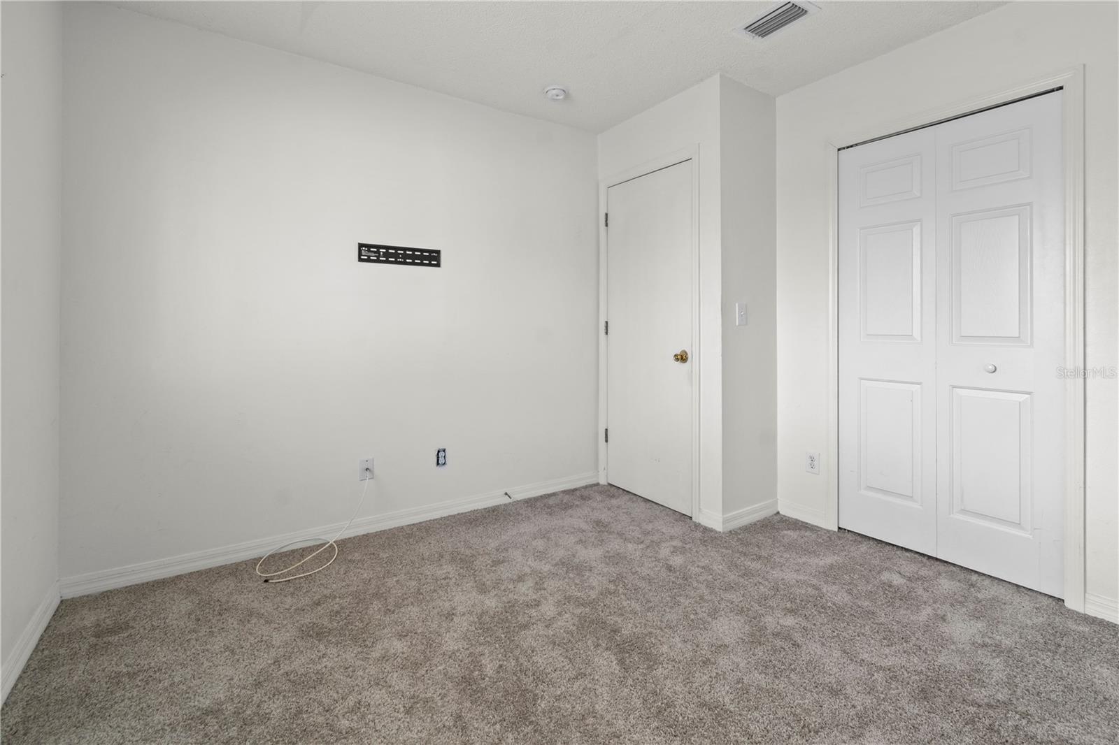 RIVERWALK AT WATERSIDE ISLAND - Residential Lease