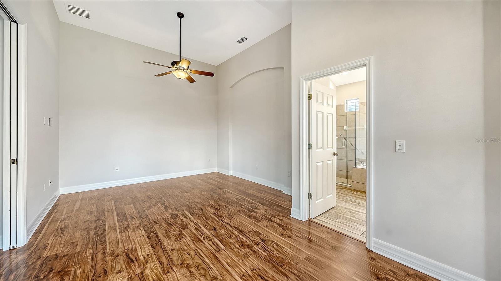 LAKEWOOD RANCH COUNTRY CLUB VILLAGE C 3 - Residential