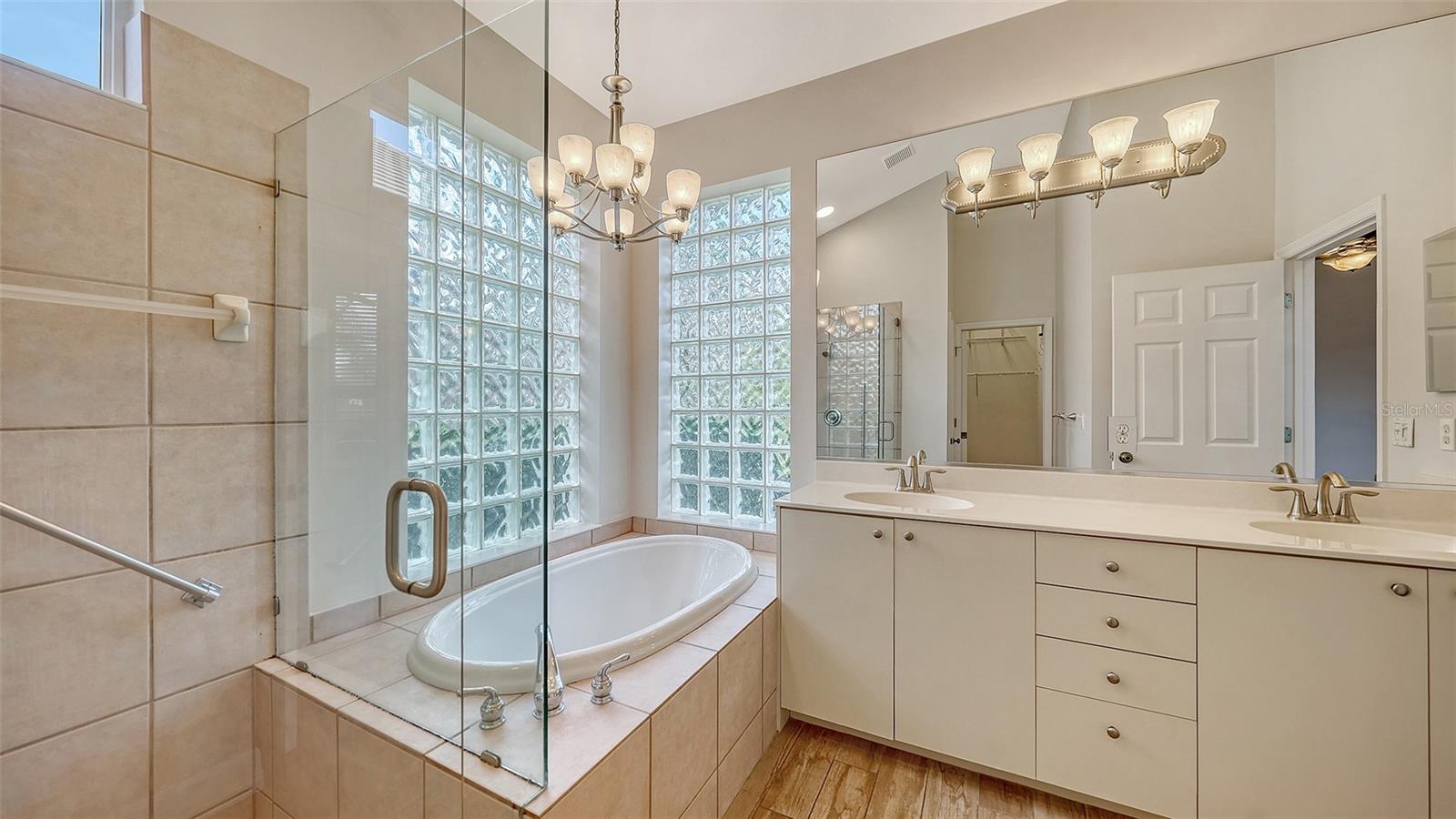 LAKEWOOD RANCH COUNTRY CLUB VILLAGE C 3 - Residential