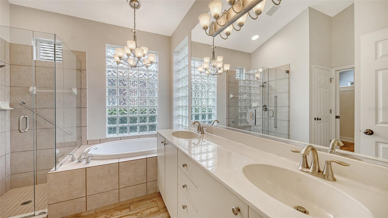 LAKEWOOD RANCH COUNTRY CLUB VILLAGE C 3 - Residential