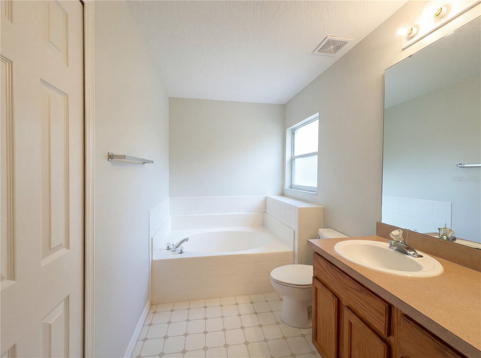 PLYMOUTH LANDING PH 01 - Residential