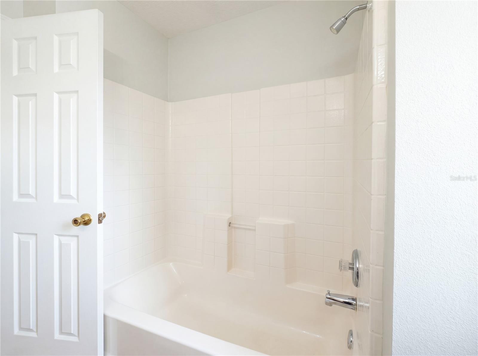 PLYMOUTH LANDING PH 01 - Residential