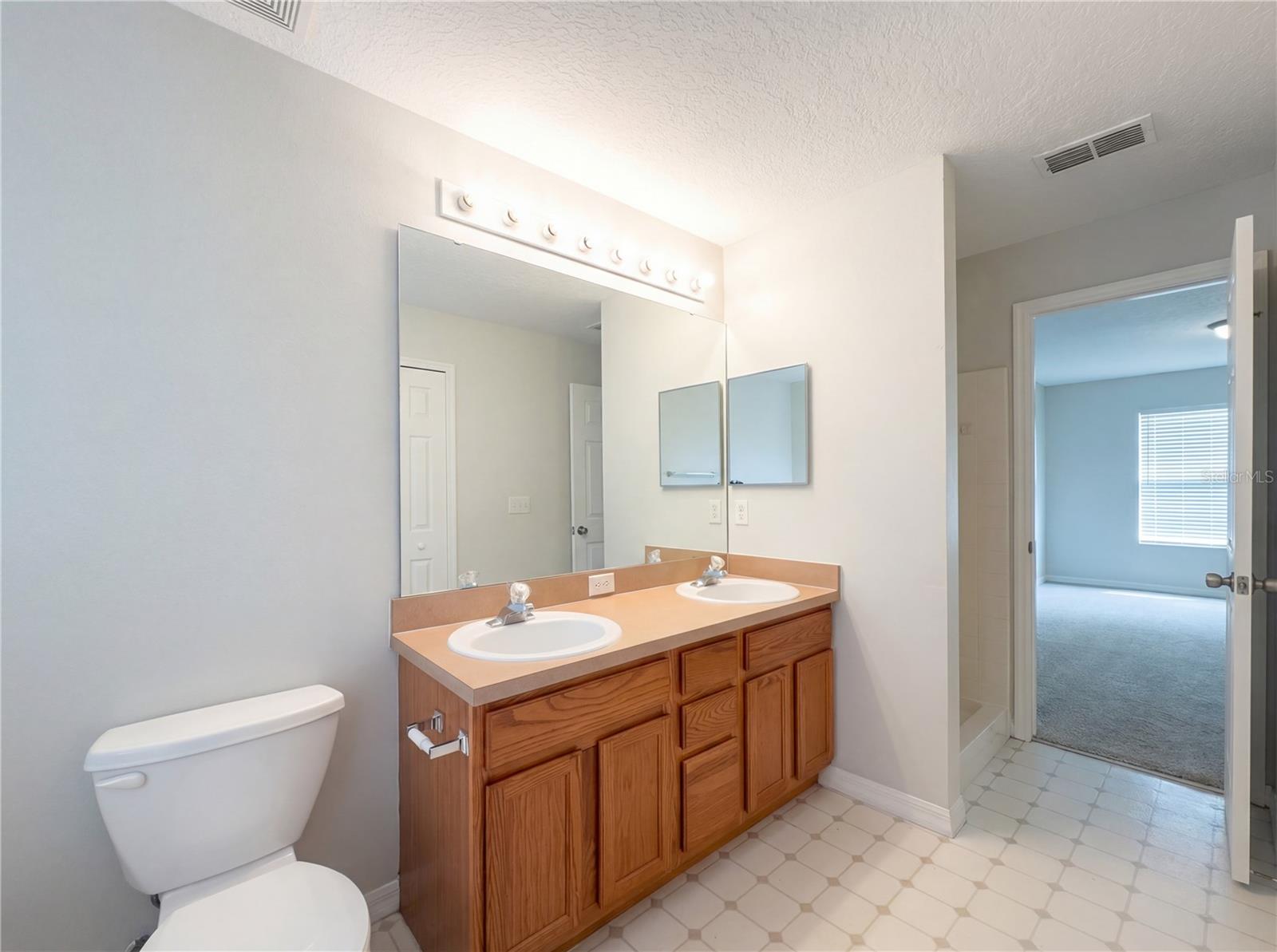 PLYMOUTH LANDING PH 01 - Residential