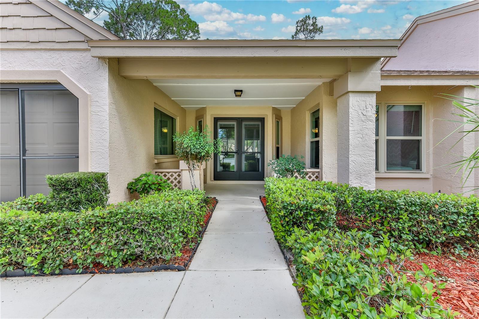 6761 PEARLEAF COURT
