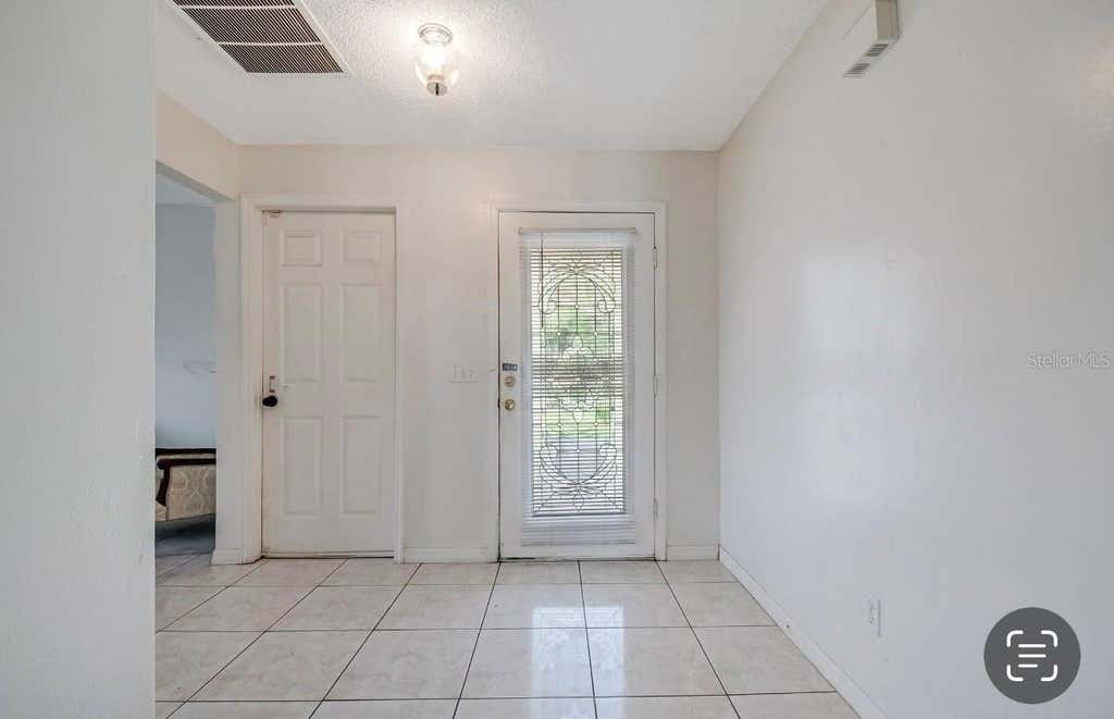 Photo of 2370 Valley Avenue, Kissimmee, FL 34744 (MLS # S5152035)