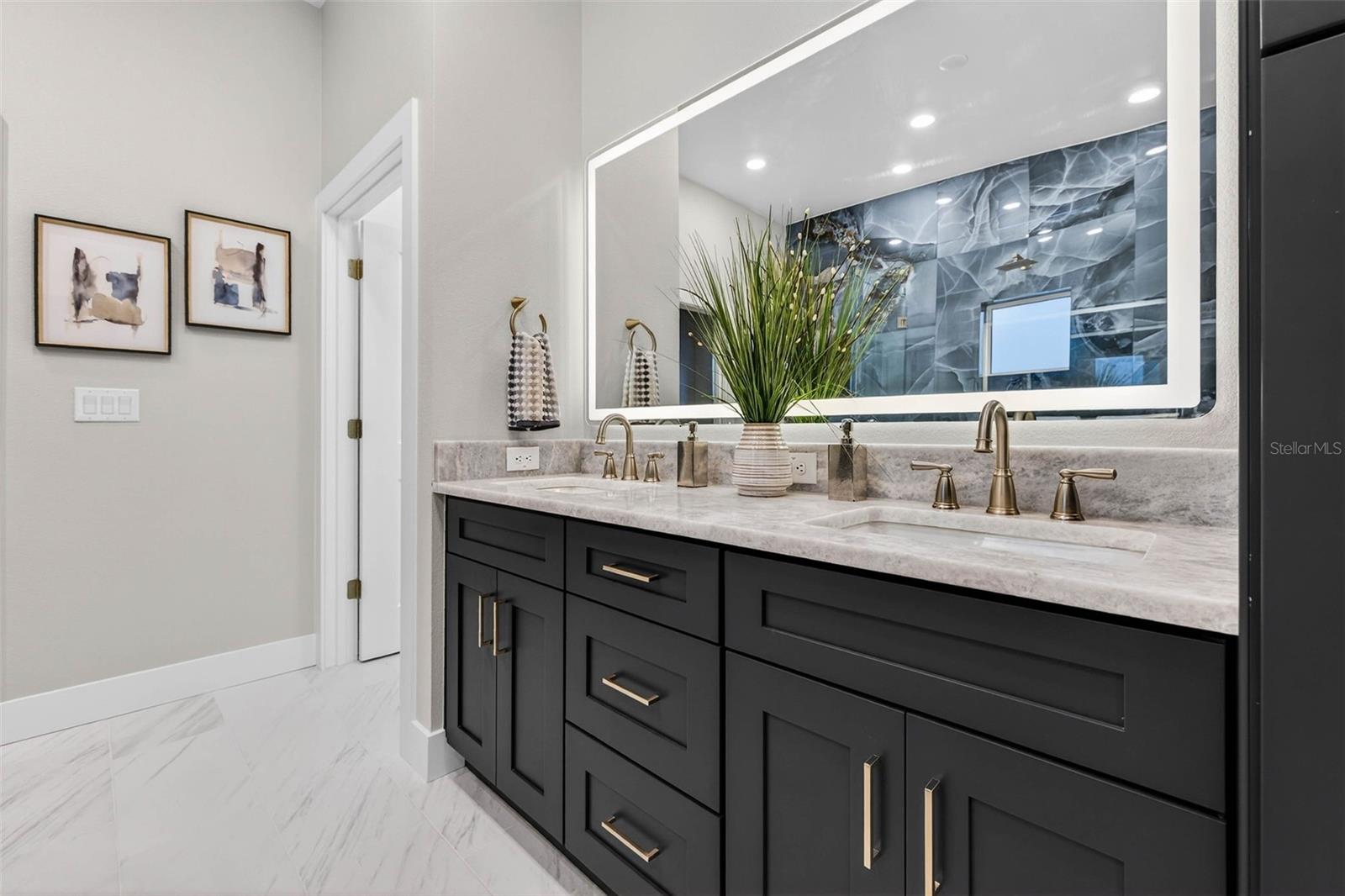 EMERY'S NO 1 SUB - Residential