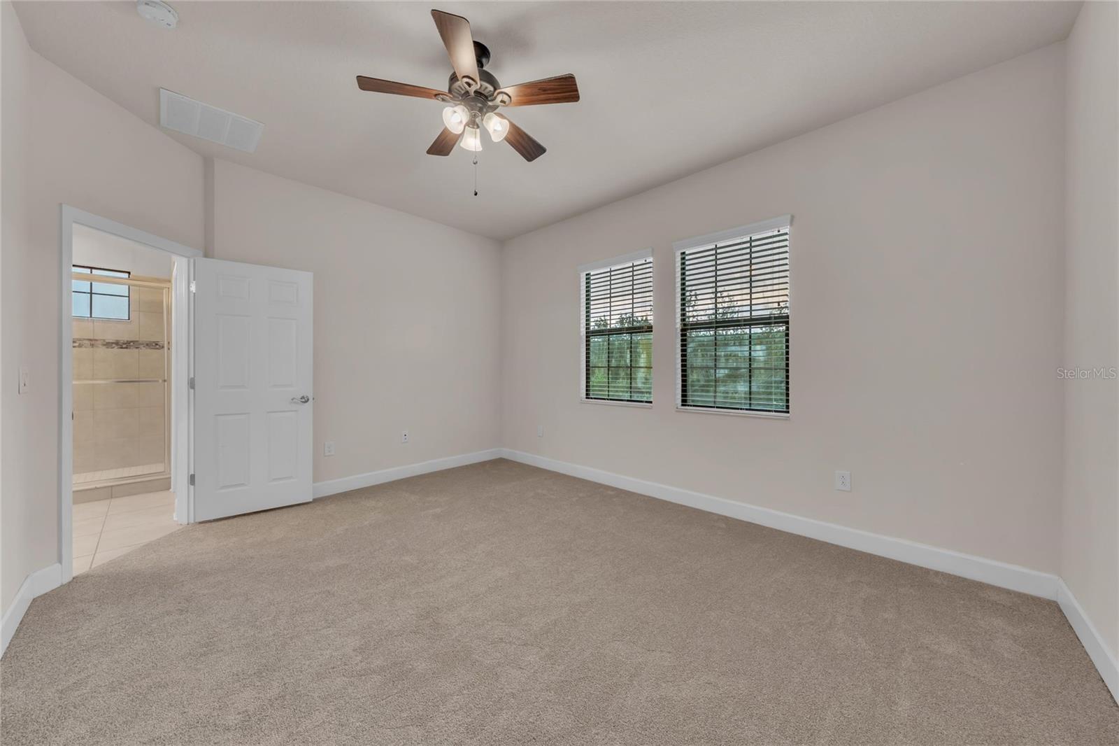 FISHHAWK RANCH VILLAS - Residential Lease