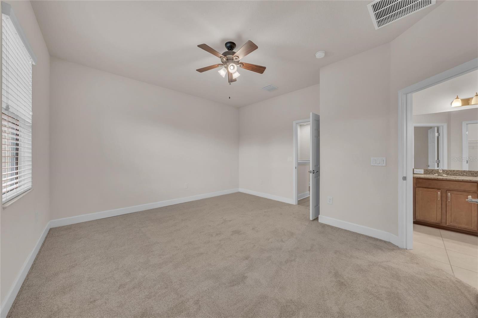 FISHHAWK RANCH VILLAS - Residential Lease