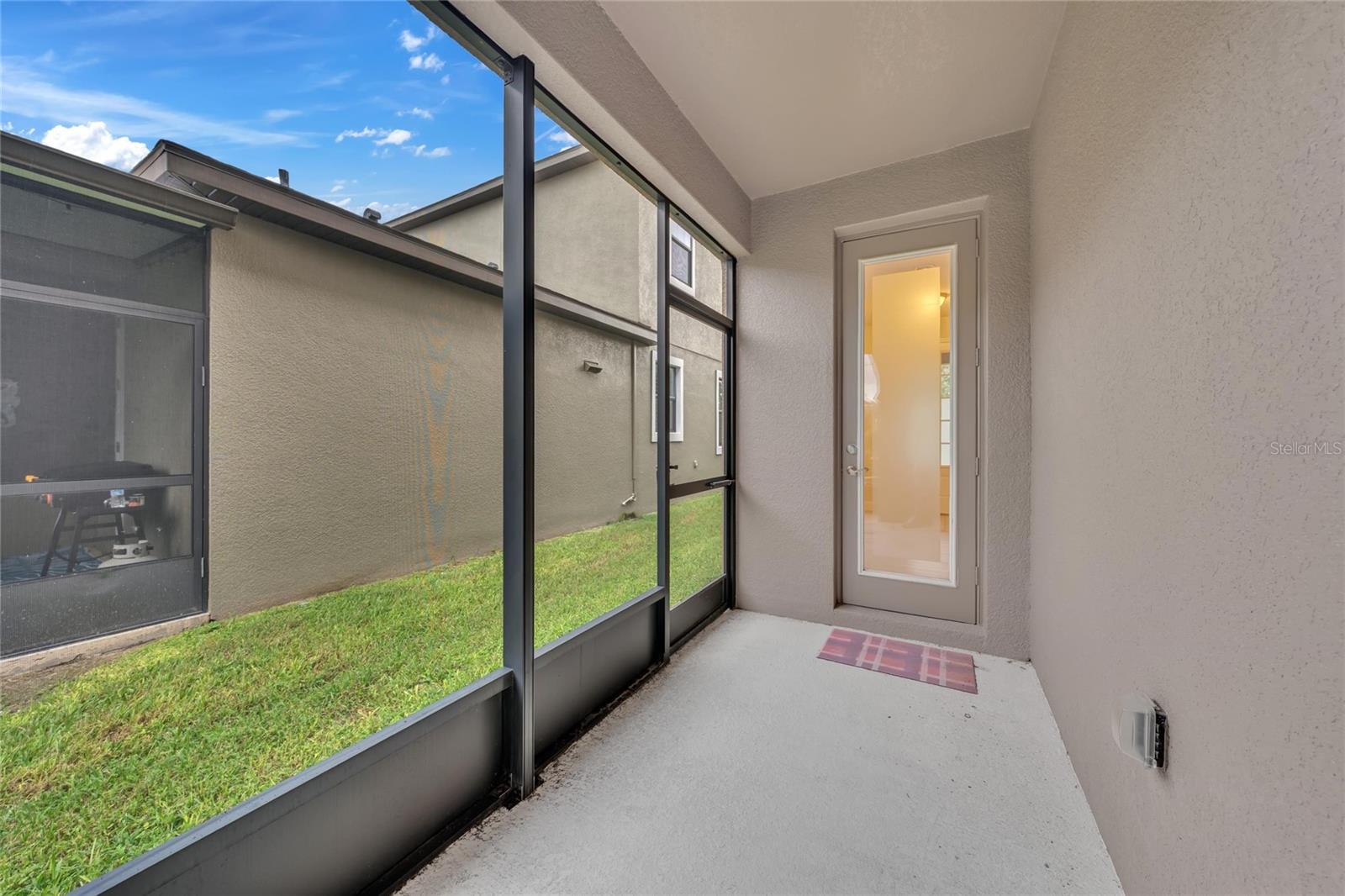 FISHHAWK RANCH VILLAS - Residential Lease