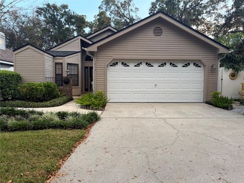 Photo of 1406 Walden Oaks Place, Plant City, FL 33563 (MLS # L4957455)