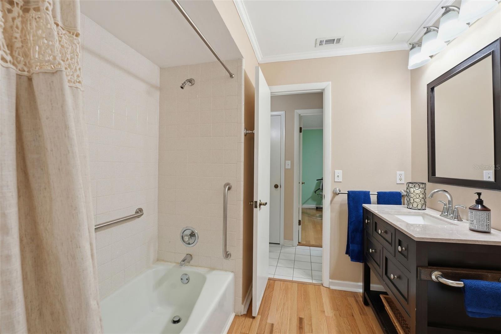 SWEETWATER OAKS SEC 05 - Residential