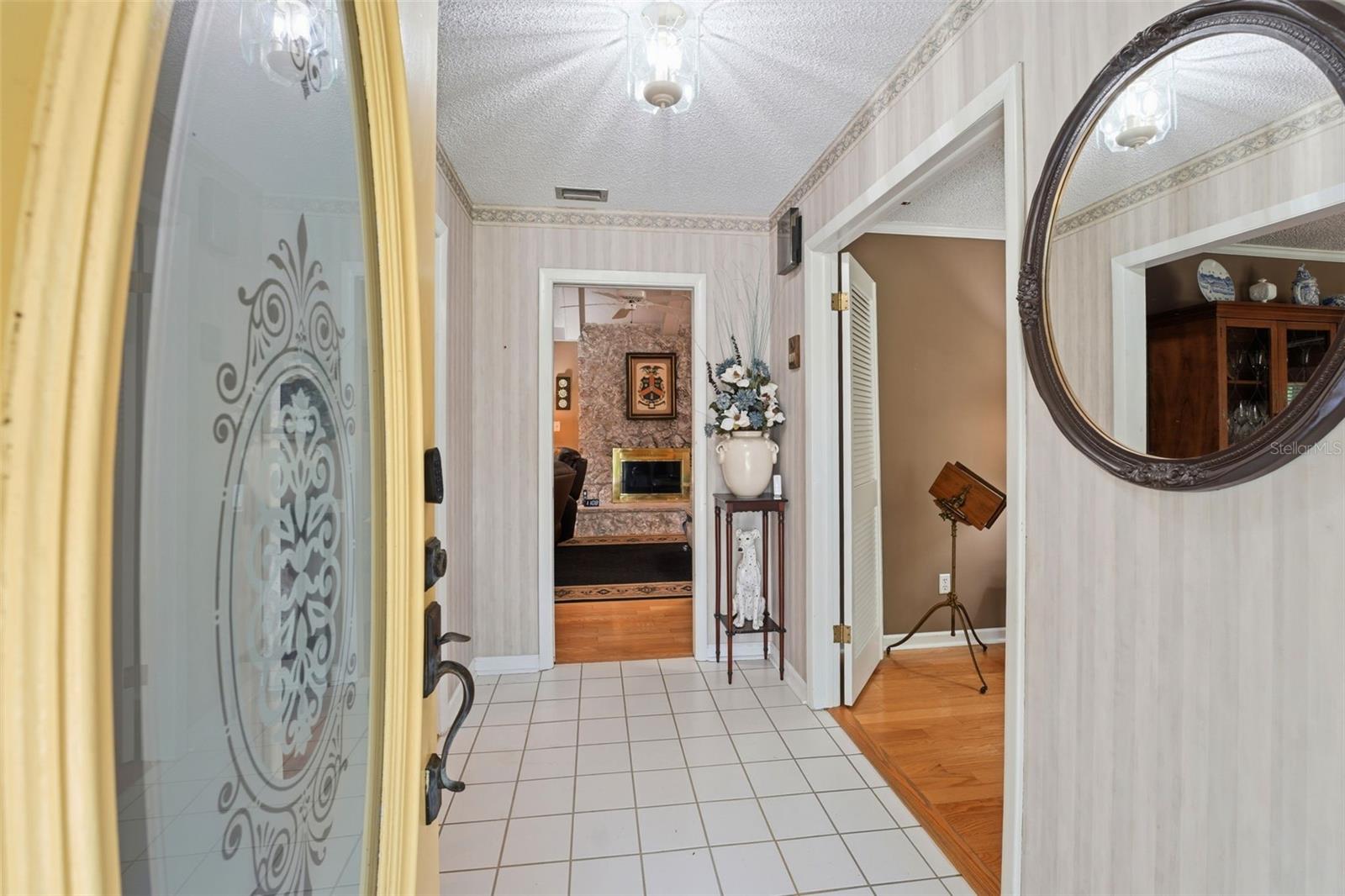 210 E SWEETWATER CREEK DRIVE