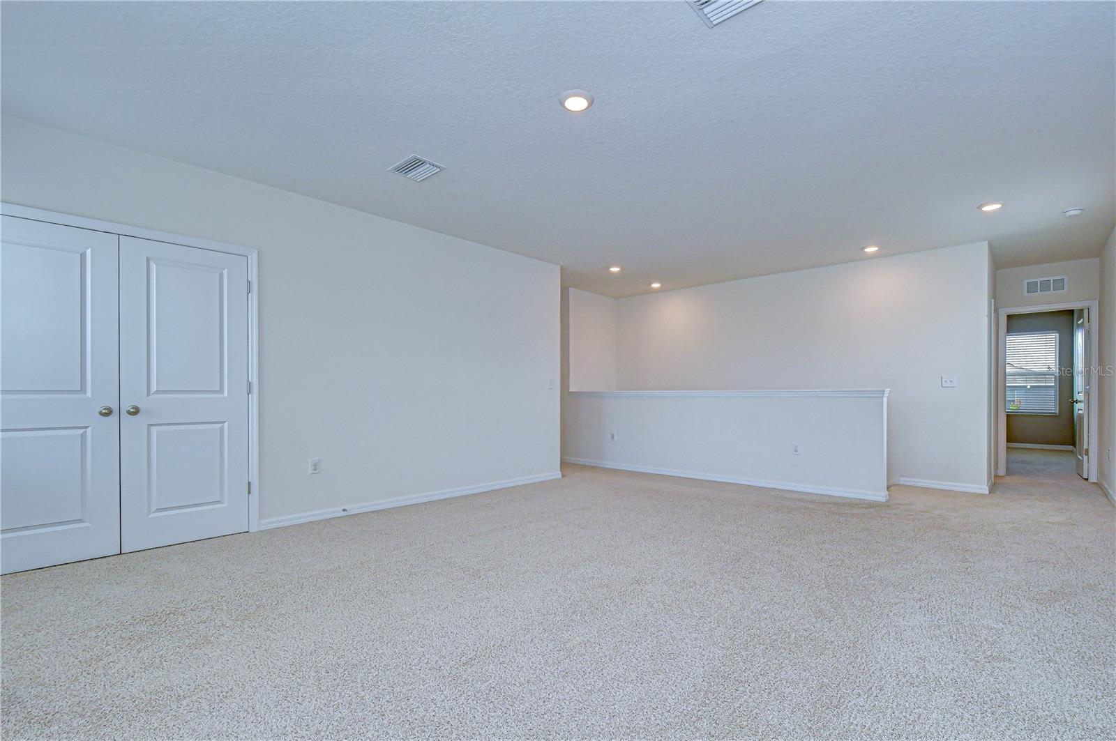 SOUTHSHORE BAY - Residential